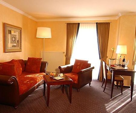 Hotel Ambiente Trèves Chambre photo